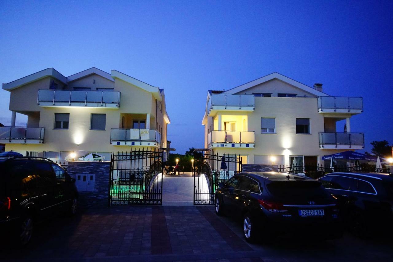 Funtana Appartements An Der 1 Reihe Vom Meer Kültér fotó